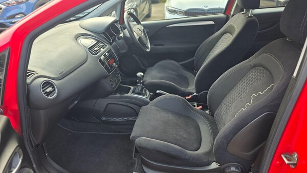 Used Fiat Punto 2013 for sale - 75664544: Photo 53