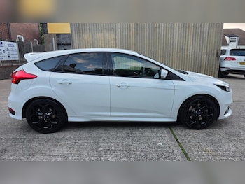 Used Ford Focus 2015 for sale - 78787957: Photo
