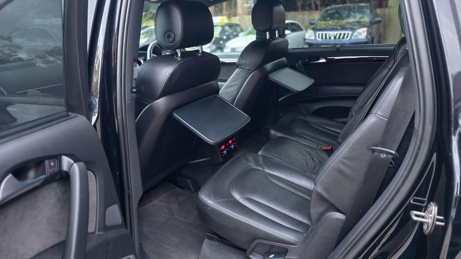 Used Audi Q7 2012 for sale - 75938348: Photo 13