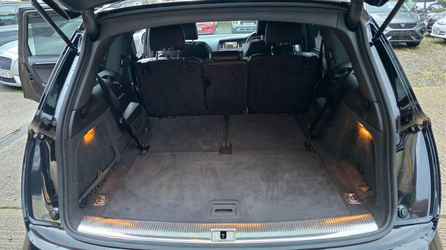 Used Audi Q7 2012 for sale - 75938348: Photo 14