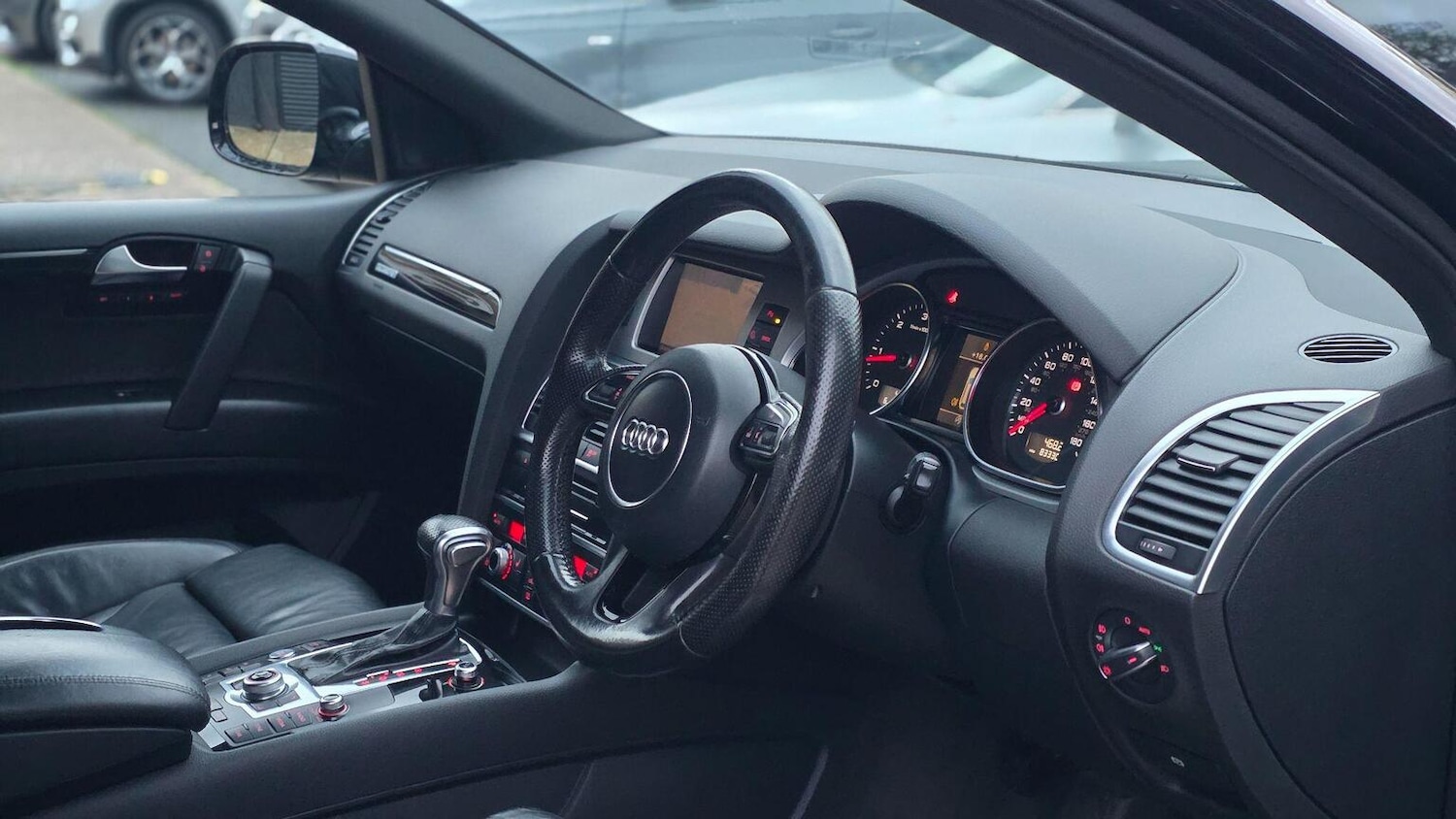 Used Audi Q7 2012 for sale - 75938348: Photo 32