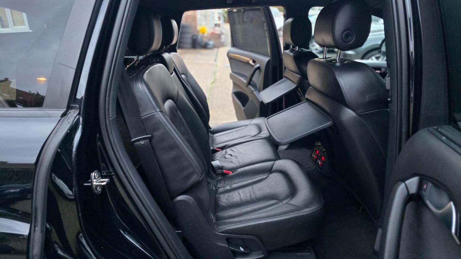 Used Audi Q7 2012 for sale - 75938348: Photo 39