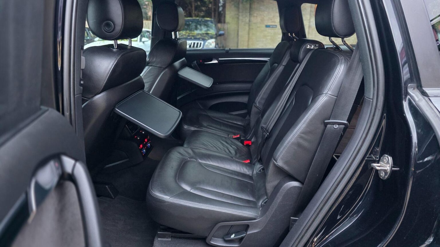 Used Audi Q7 2012 for sale - 75938348: Photo 42