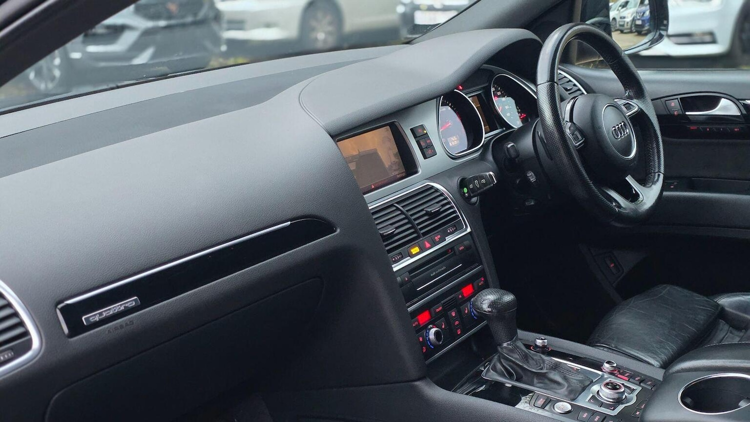 Used Audi Q7 2012 for sale - 75938348: Photo 46