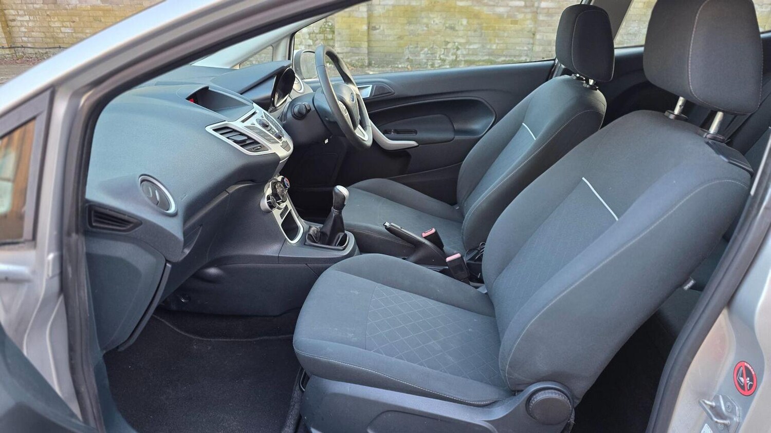 Used Ford Fiesta 2011 for sale - 78139400: Photo 11