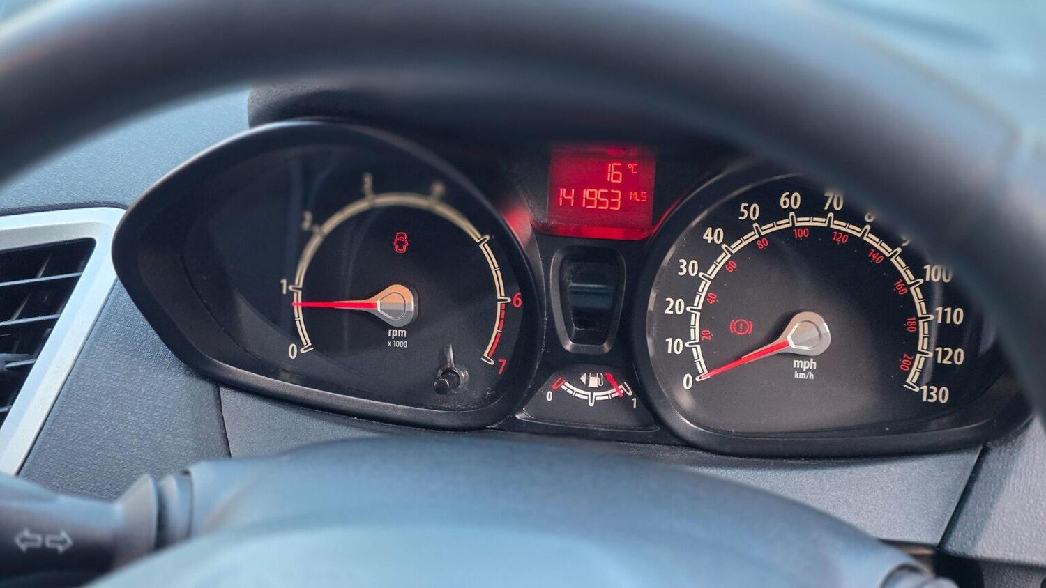 Used Ford Fiesta 2011 for sale - 78139400: Photo 15