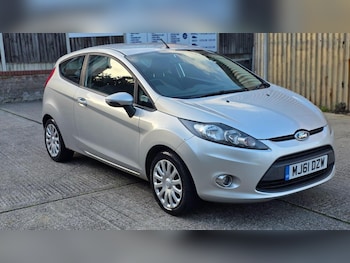 Used Ford Fiesta 2011 for sale - 78139400: Photo