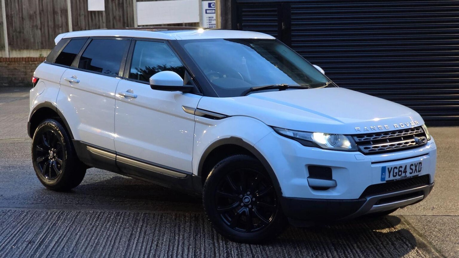 Used Land Rover Range Rover Evoque 2014 for sale - 78077806: Photo 2