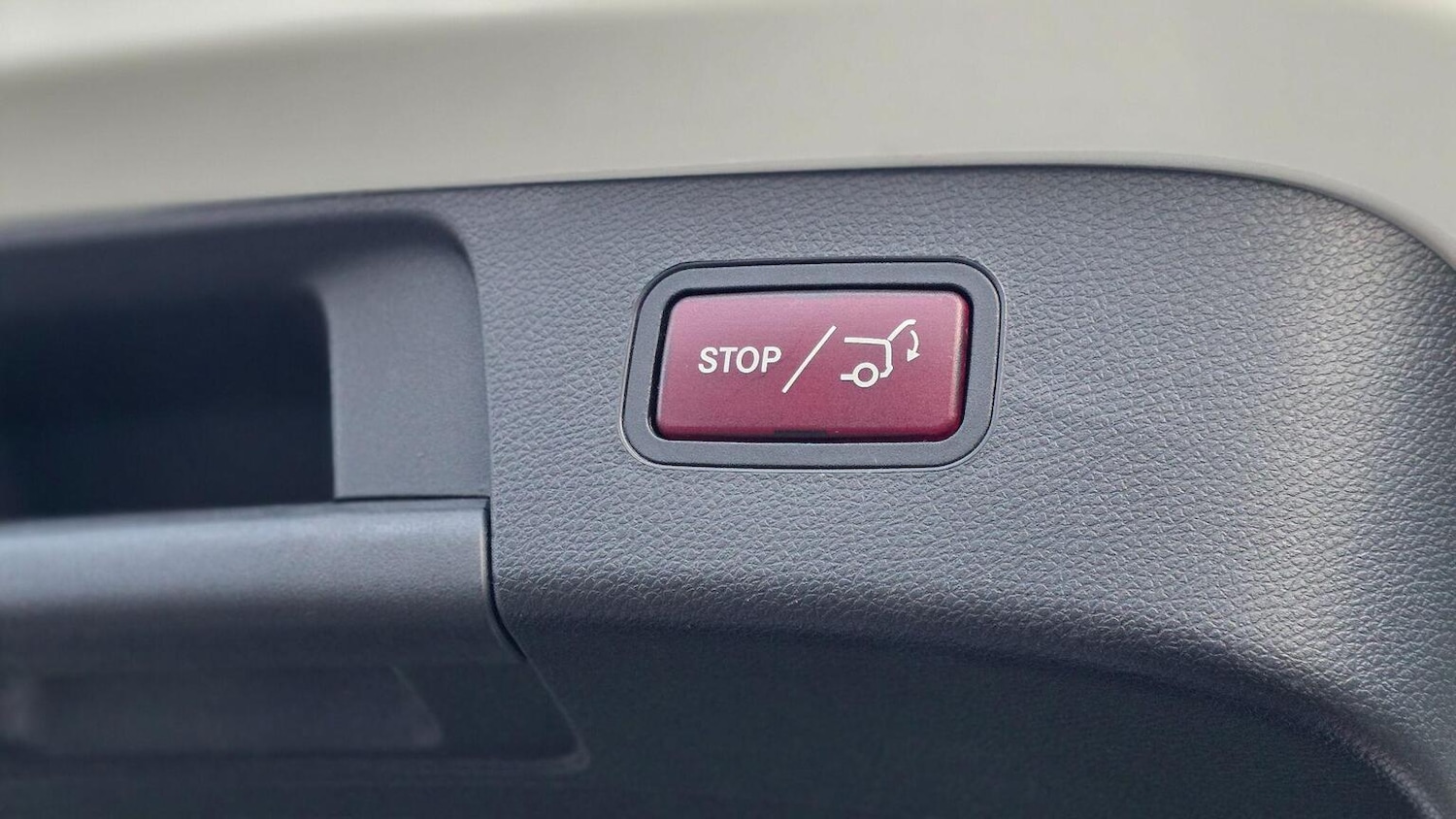 Used Mercedes-Benz GLA 2017 for sale - 78219614: Photo 39