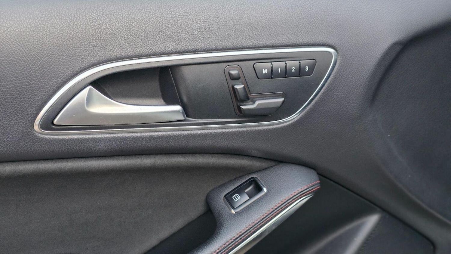 Used Mercedes-Benz GLA 2017 for sale - 78219614: Photo 44