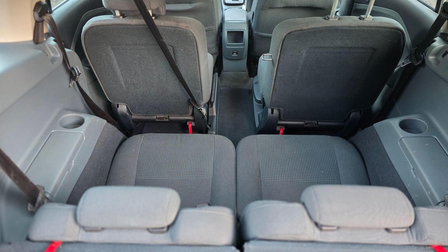 Used Ford Grand C-Max 2013 for sale - 77258585: Photo 16