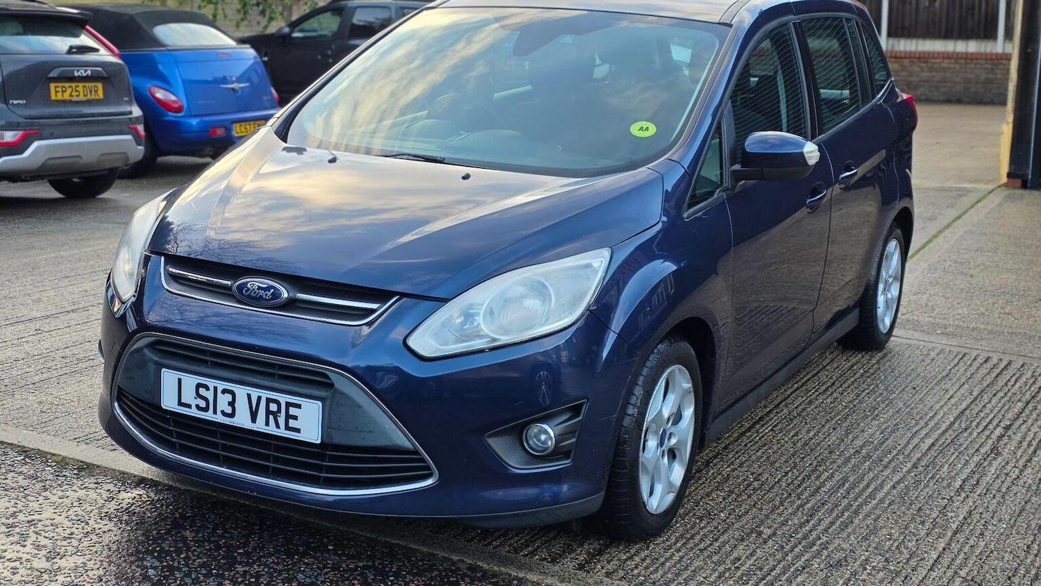 Used Ford Grand C-Max 2013 for sale - 77258585: Photo 9