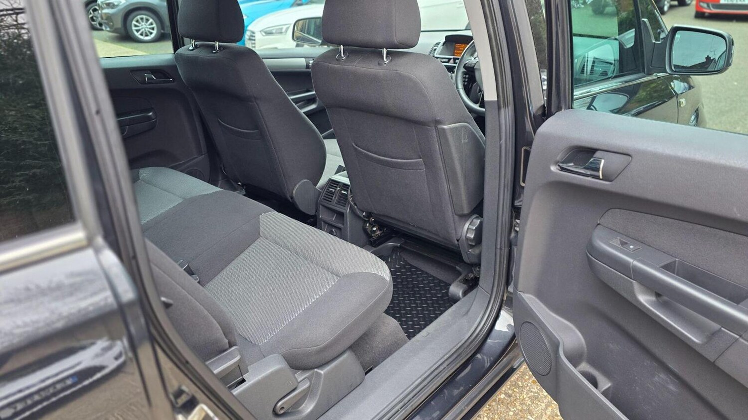 Used Vauxhall Zafira 2012 for sale - 77616325: Photo 30