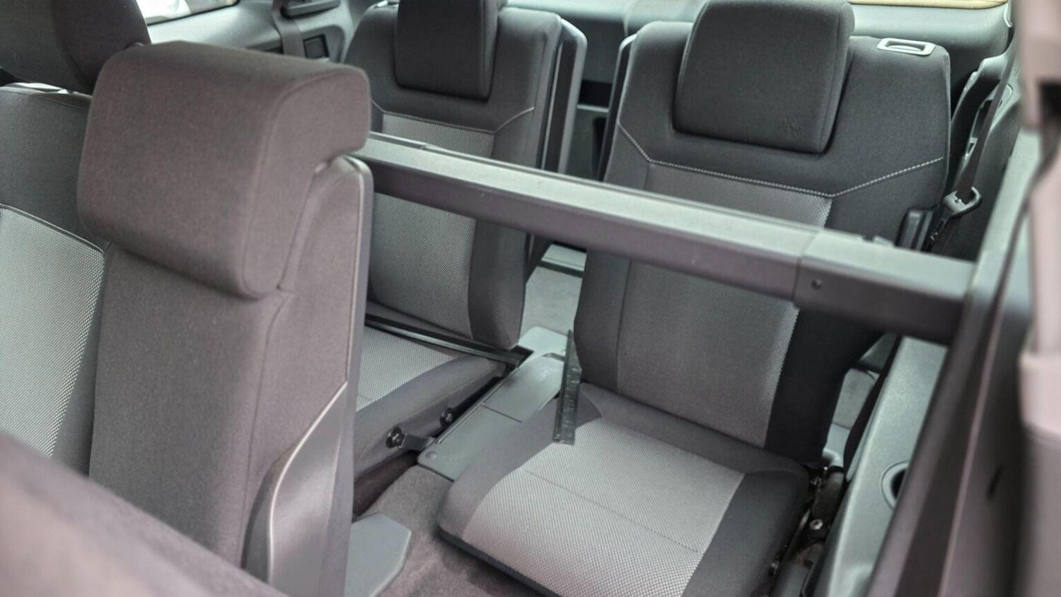 Used Vauxhall Zafira 2012 for sale - 77616325: Photo 36