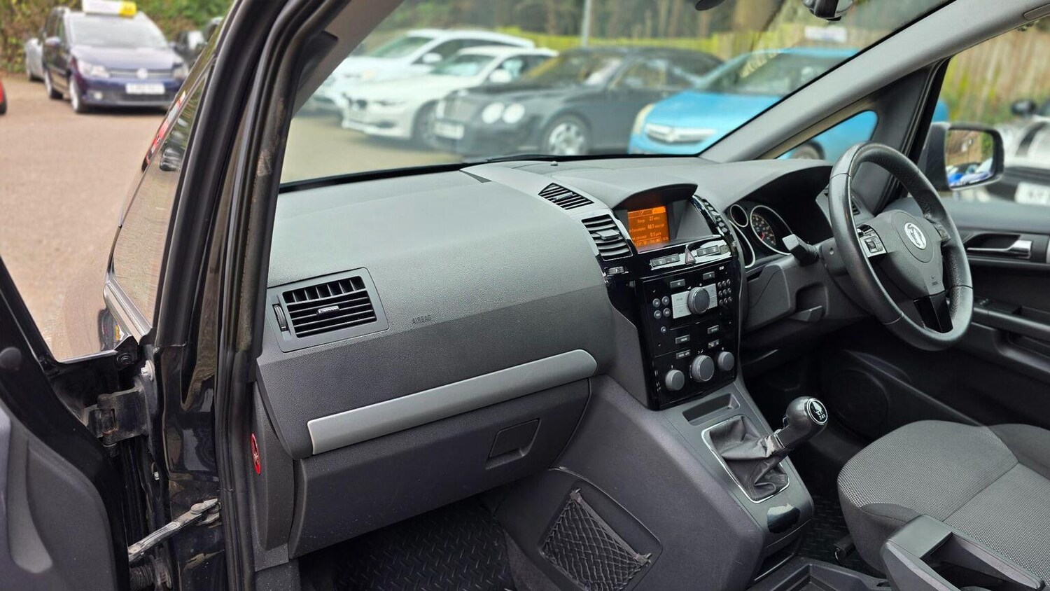 Used Vauxhall Zafira 2012 for sale - 77616325: Photo 40