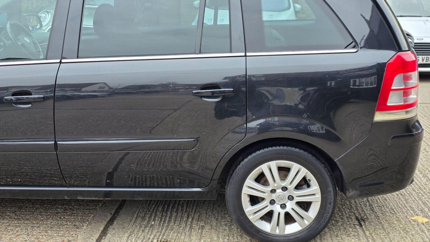 Used Vauxhall Zafira 2012 for sale - 77616325: Photo 43