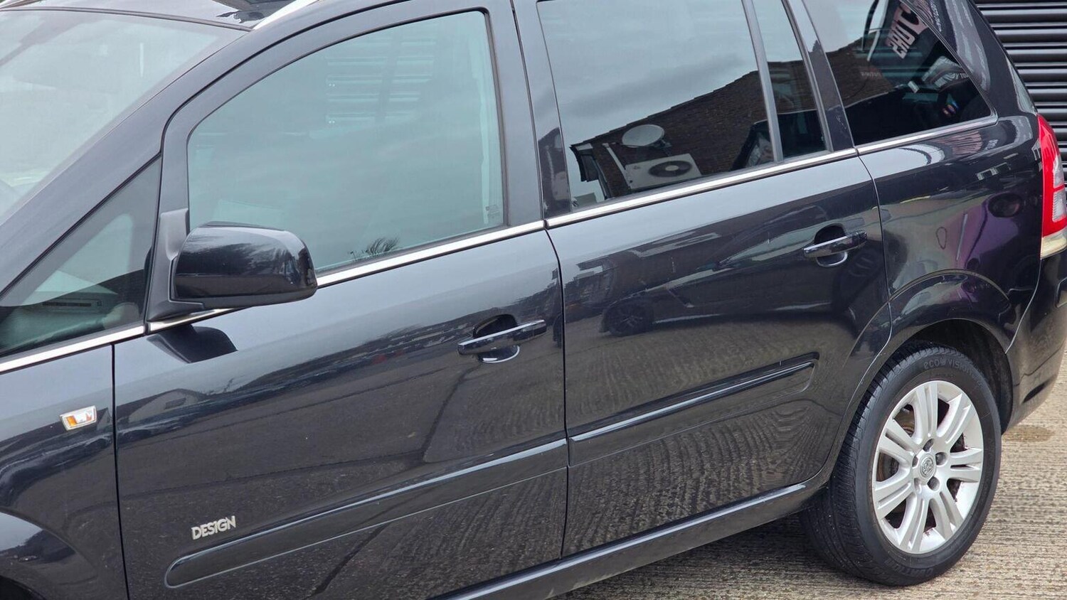 Used Vauxhall Zafira 2012 for sale - 77616325: Photo 64