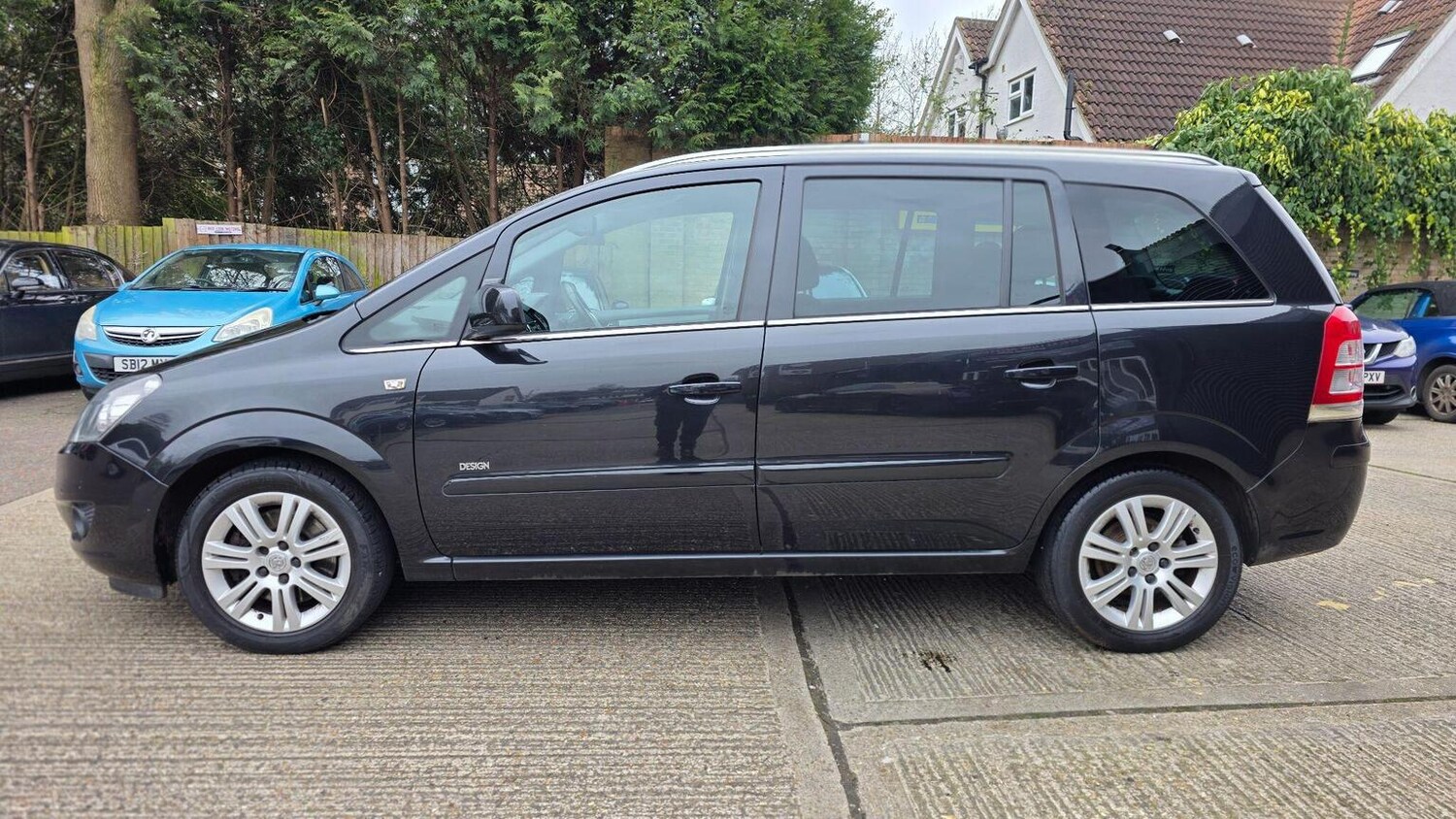 Used Vauxhall Zafira 2012 for sale - 77616325: Photo 9
