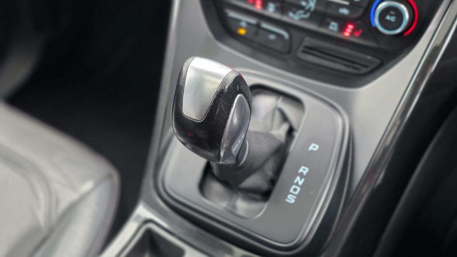 Used Ford Kuga 2017 for sale - 77915670: Photo 25