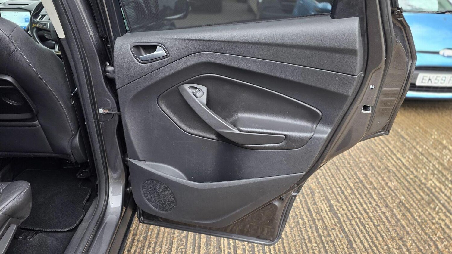 Used Ford Kuga 2017 for sale - 77915670: Photo 40