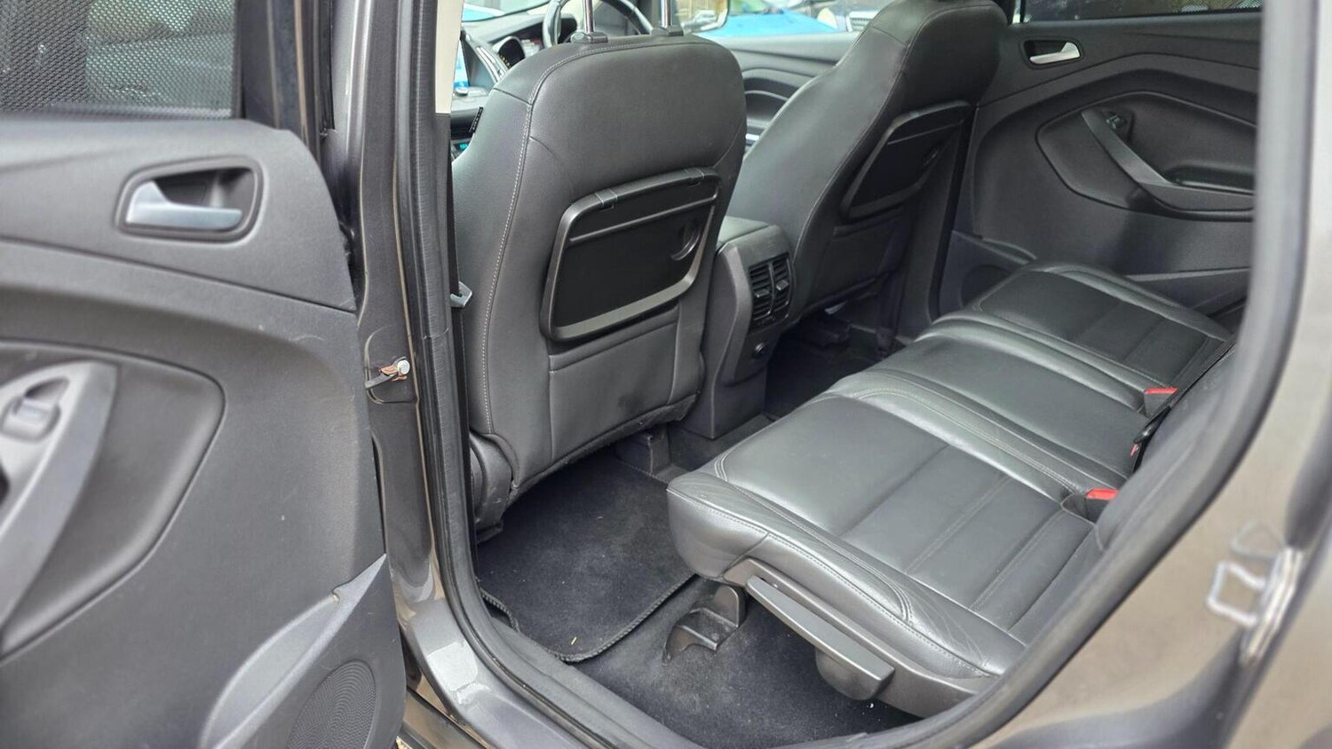 Used Ford Kuga 2017 for sale - 77915670: Photo 44