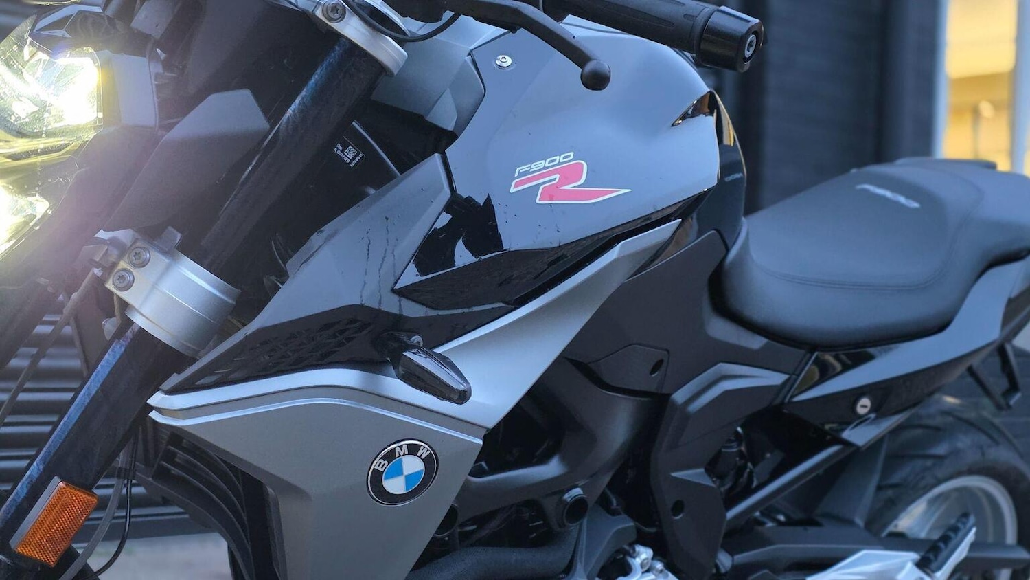BMW F 900 R