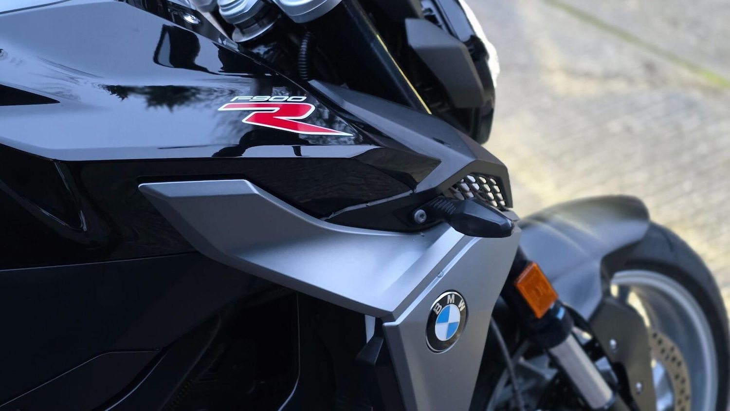 BMW F 900 R