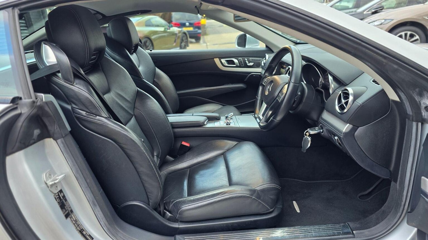Used Mercedes-Benz SL 2013 for sale - 77303746: Photo 13