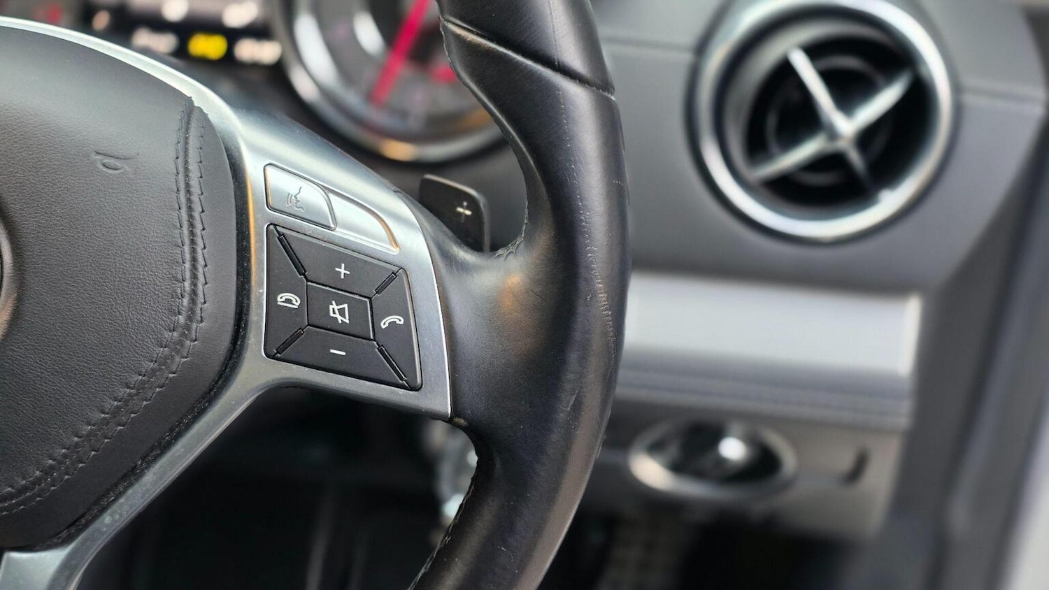 Used Mercedes-Benz SL 2013 for sale - 77303746: Photo 39