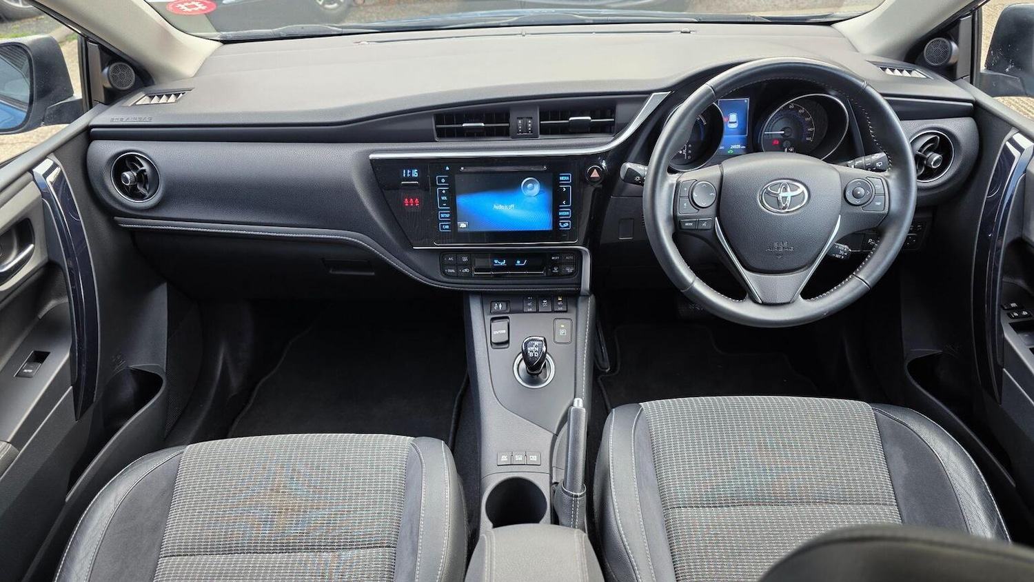 Used Toyota Auris 2016 for sale - 77038893: Photo 11