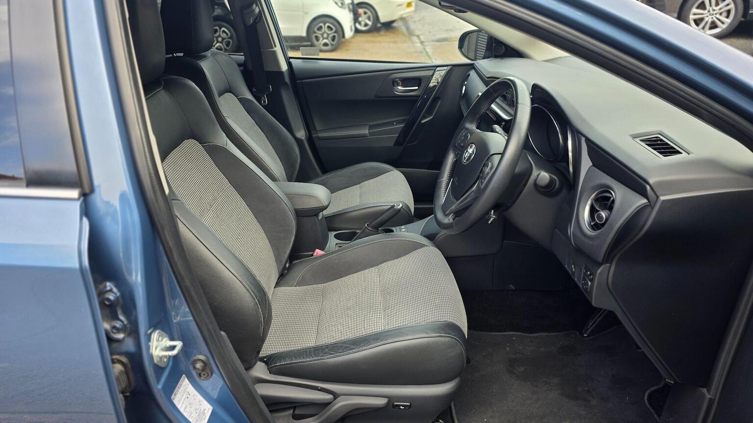 Used Toyota Auris 2016 for sale - 77038893: Photo 22