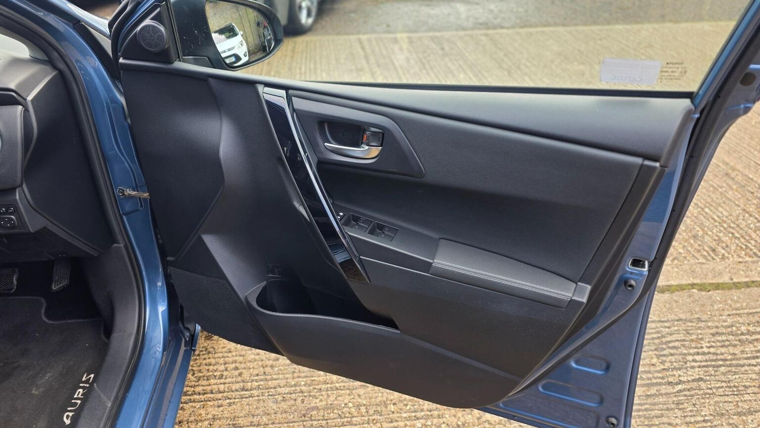 Used Toyota Auris 2016 for sale - 77038893: Photo 28