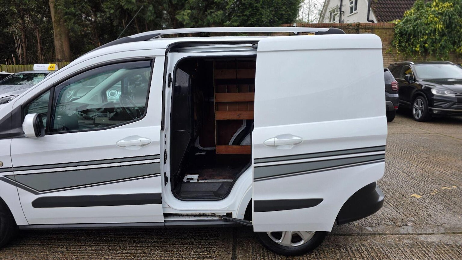 Used Ford Transit Courier 2018 for sale - 77377768: Photo 14