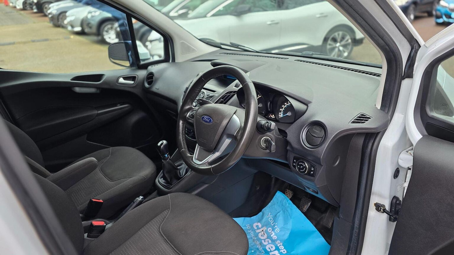 Used Ford Transit Courier 2018 for sale - 77377768: Photo 17