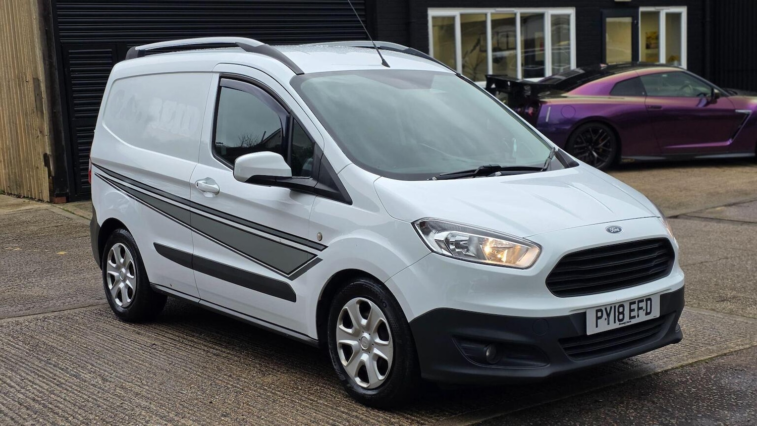 Used Ford Transit Courier 2018 for sale - 77377768: Photo 4