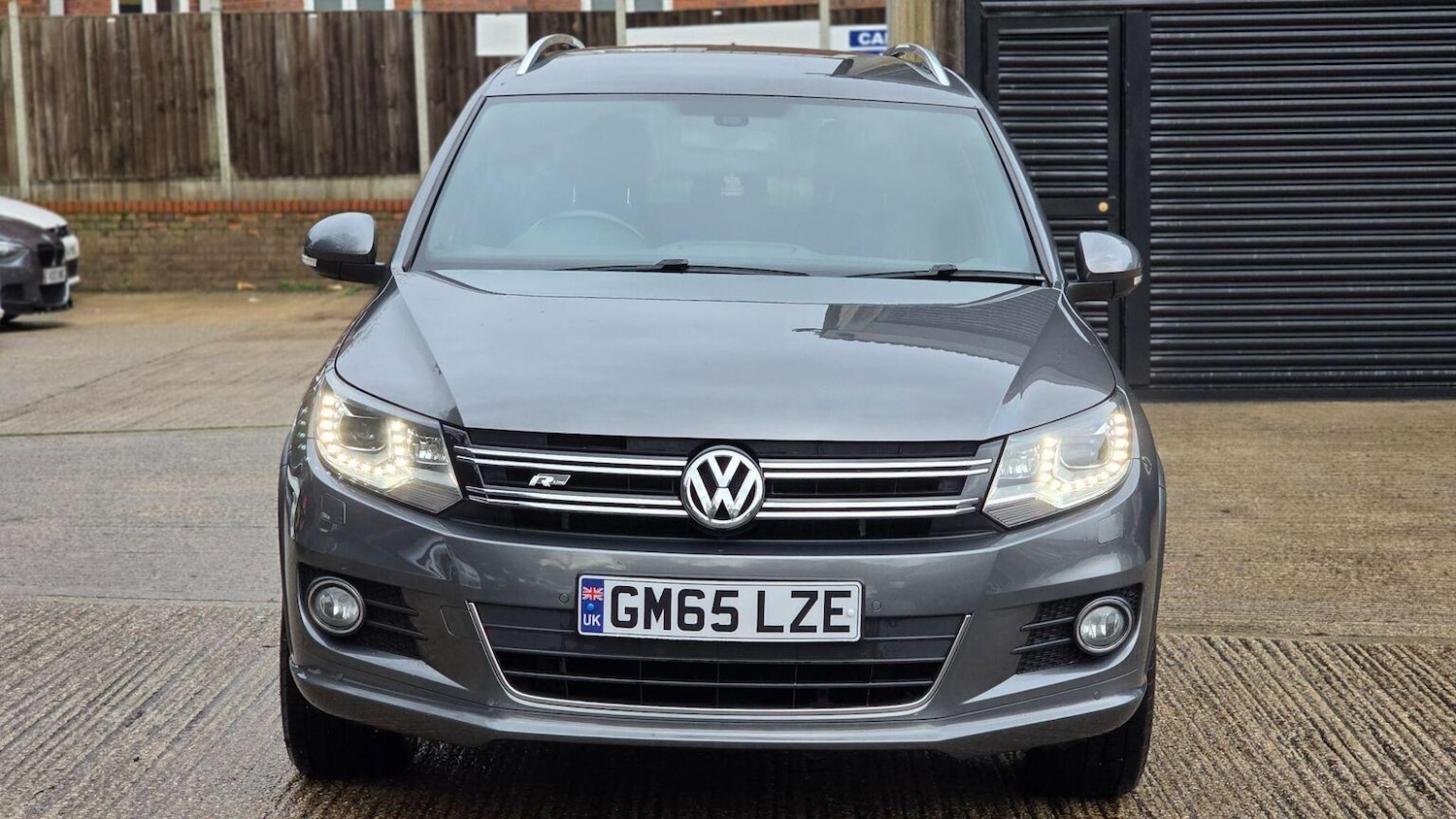 Used Volkswagen Tiguan 2016 for sale - 77453045: Photo 3