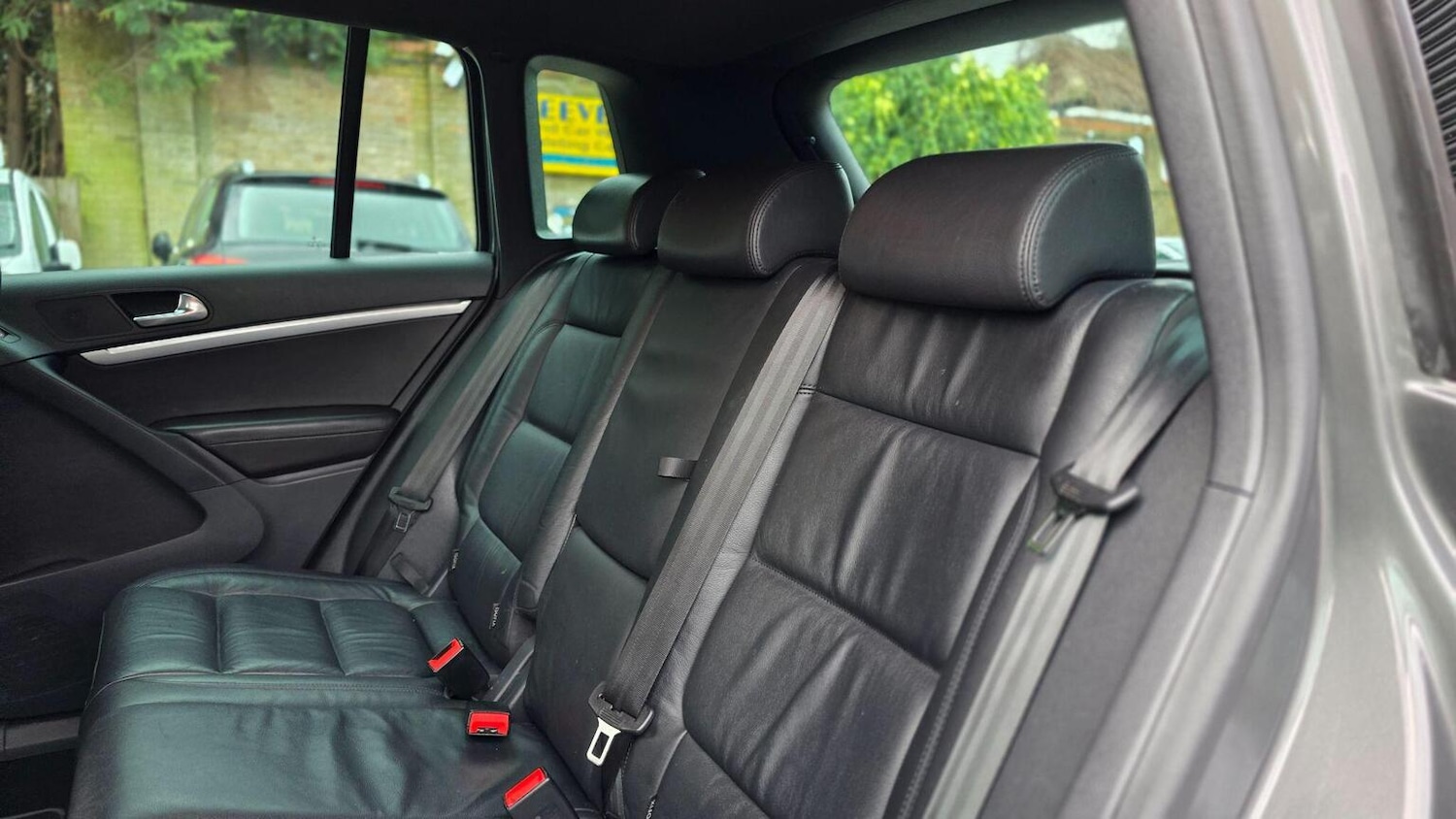 Used Volkswagen Tiguan 2016 for sale - 77453045: Photo 43