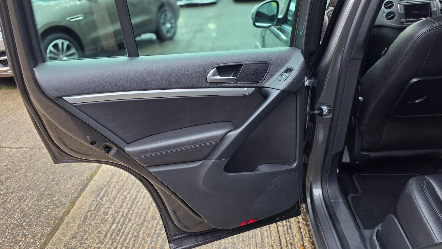 Used Volkswagen Tiguan 2016 for sale - 77453045: Photo 45