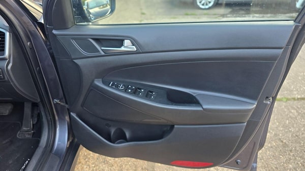 Used Hyundai TUCSON 2017 for sale - 75664644: Photo 57