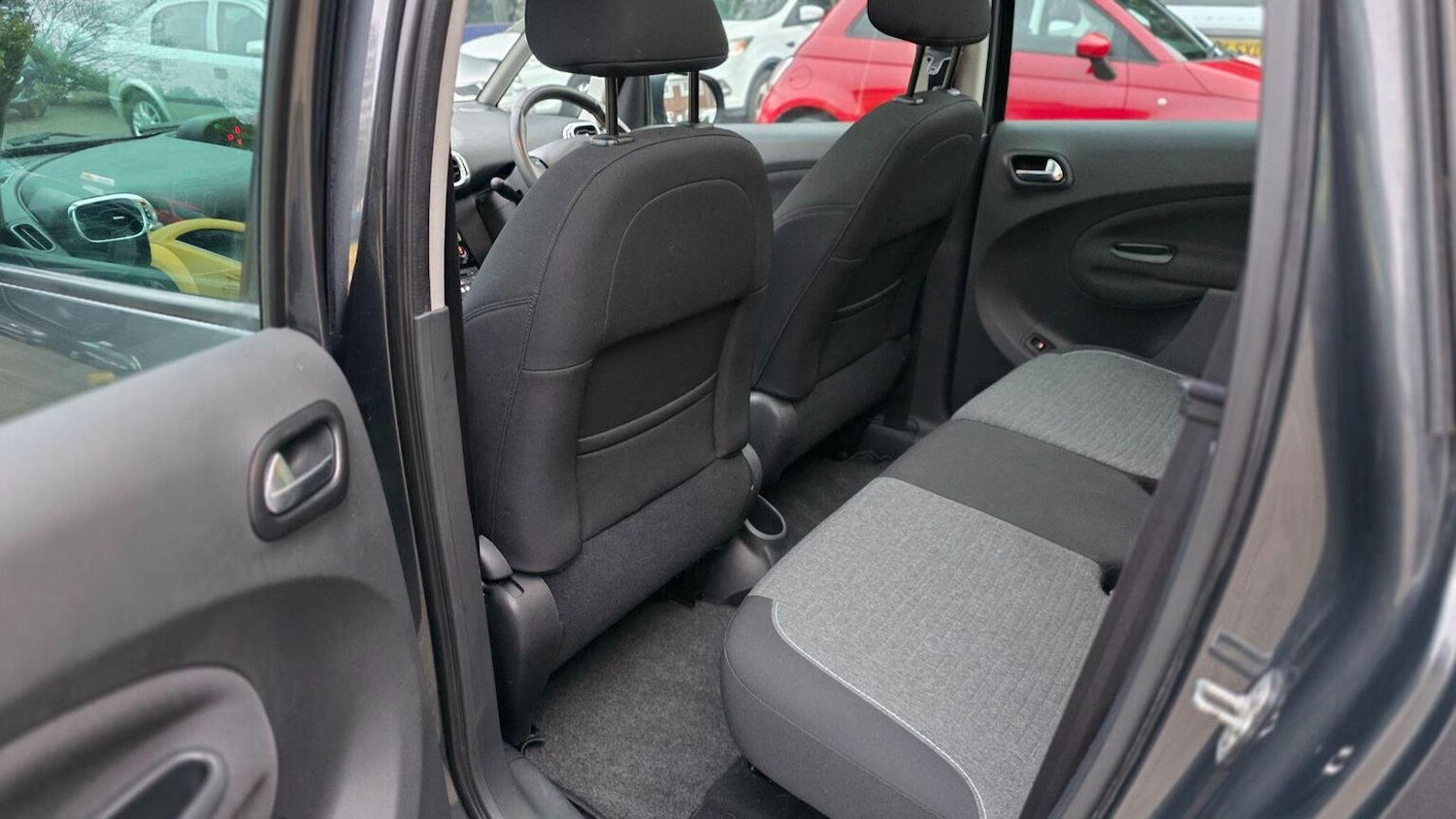 Used Citroen C3 Picasso 2017 for sale - 78064132: Photo 13