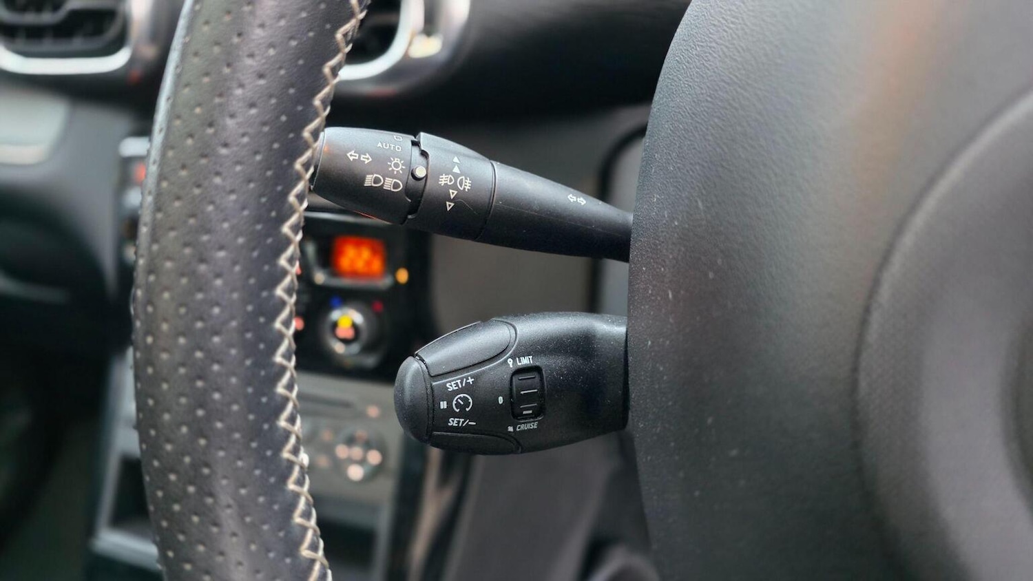 Used Citroen C3 Picasso 2017 for sale - 78064132: Photo 18