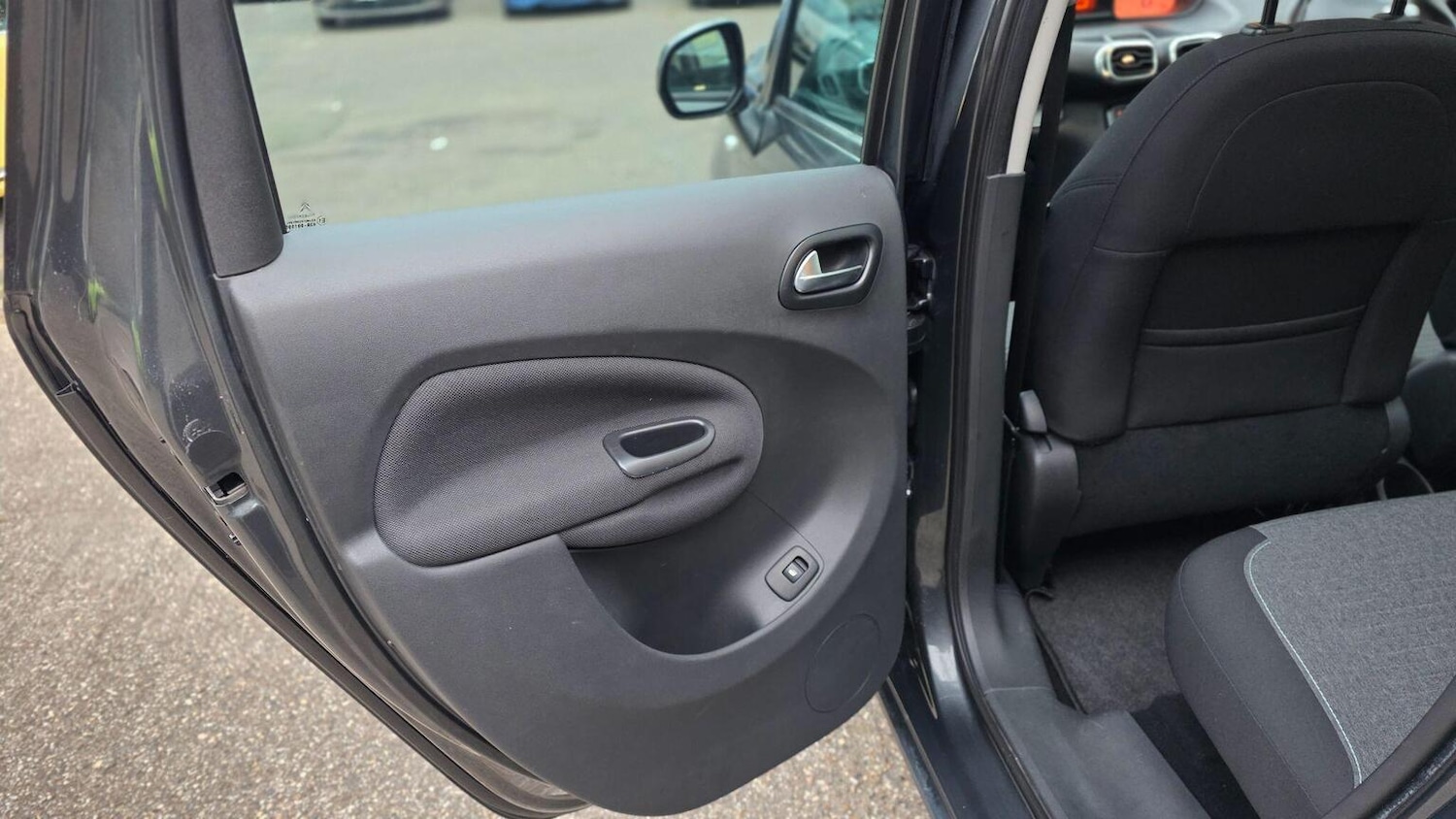 Used Citroen C3 Picasso 2017 for sale - 78064132: Photo 37