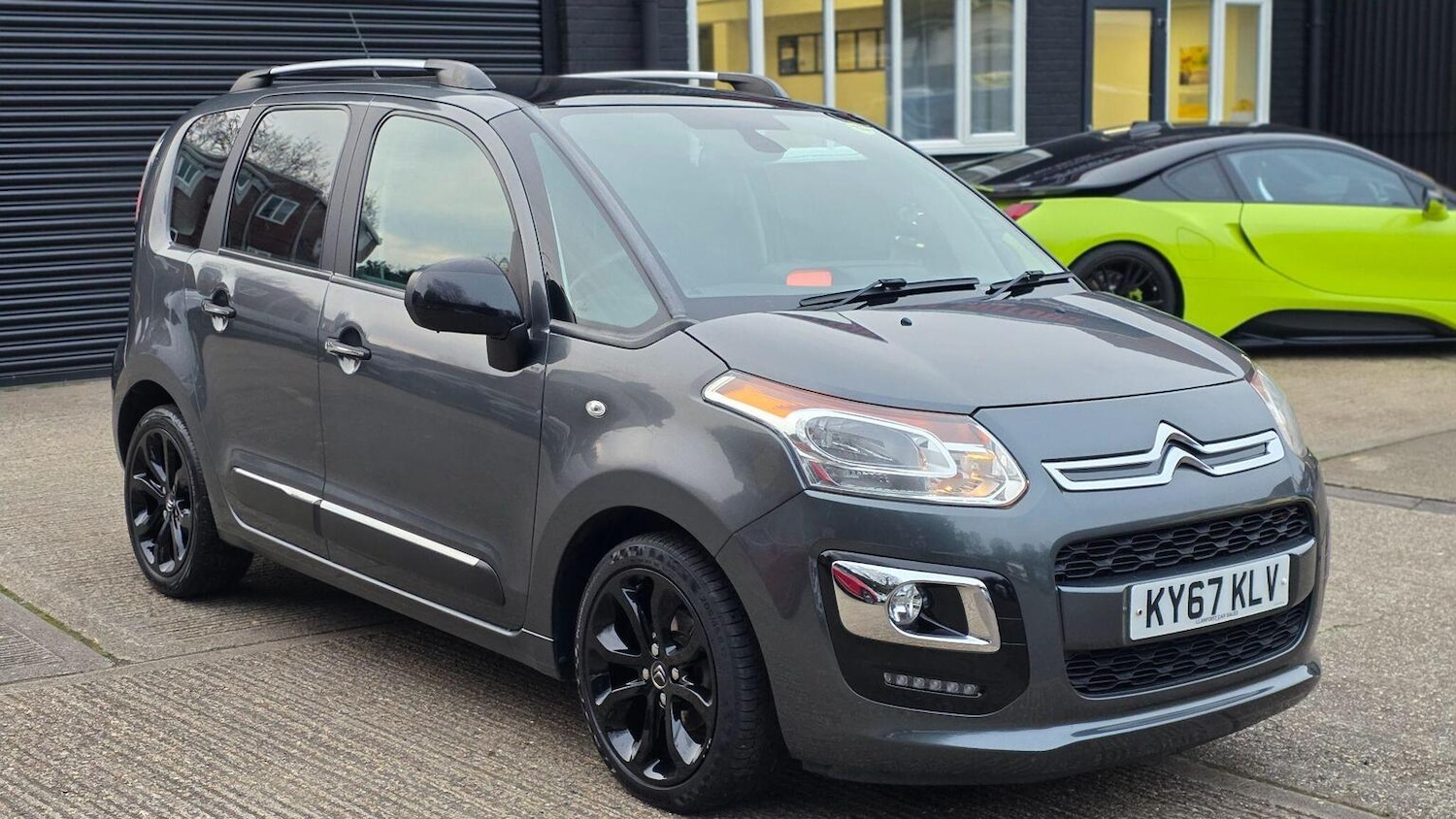 Used Citroen C3 Picasso 2017 for sale - 78064132: Photo 4