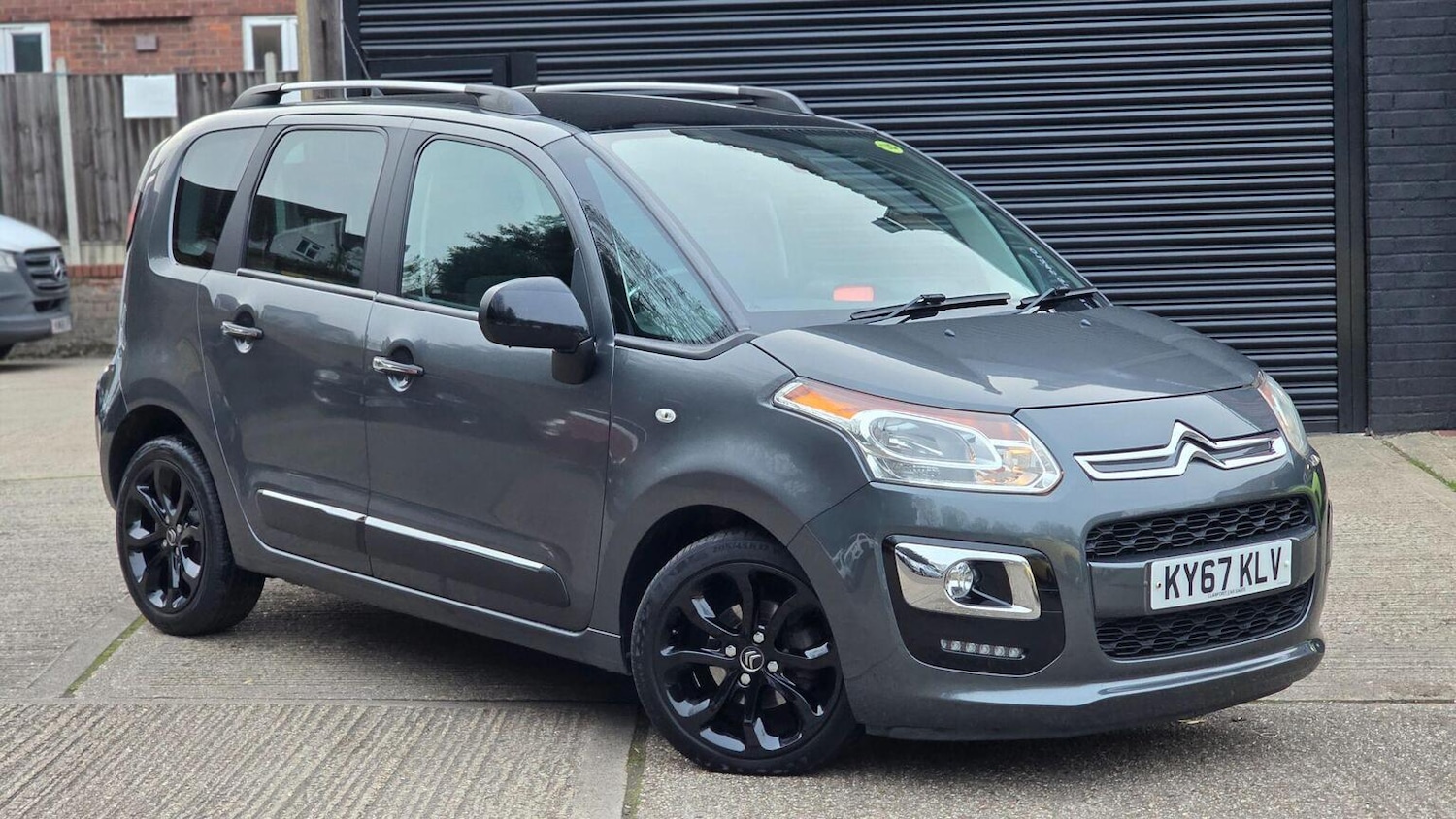 Used Citroen C3 Picasso 2017 for sale - 78064132: Photo 71