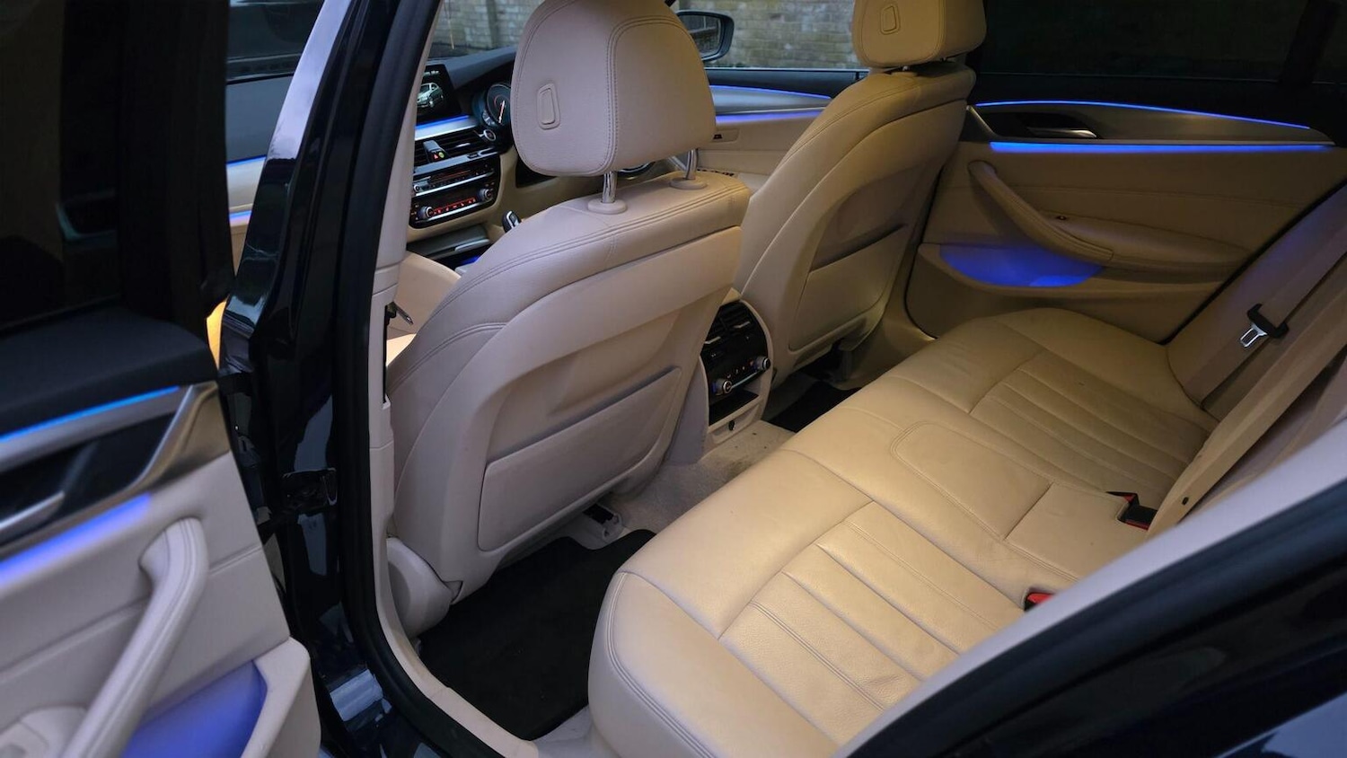 Used BMW 5 Series 2018 for sale - 77054791: Photo 12