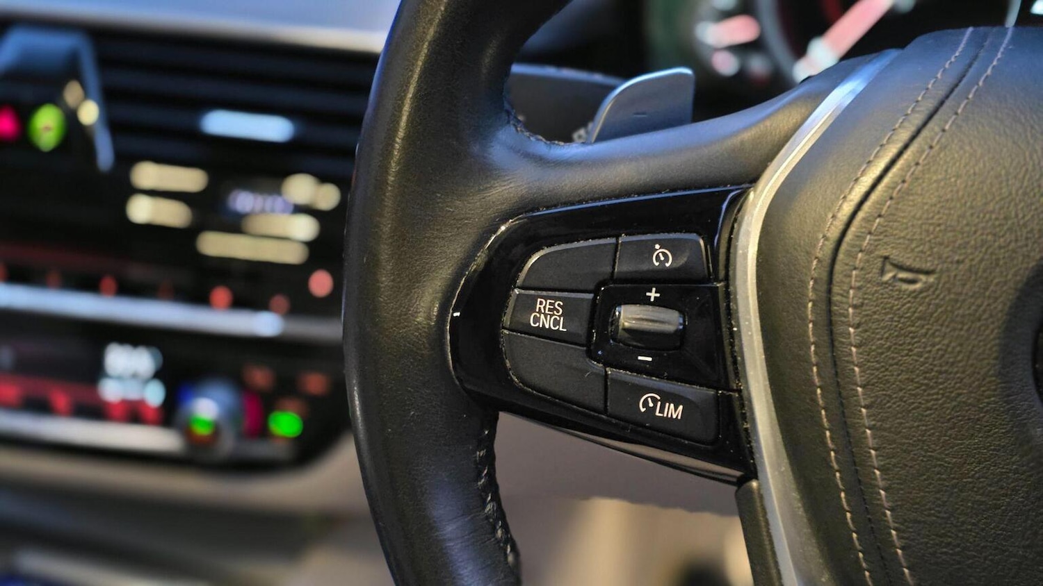 Used BMW 5 Series 2018 for sale - 77054791: Photo 39