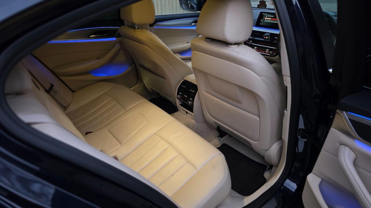 Used BMW 5 Series 2018 for sale - 77054791: Photo 47