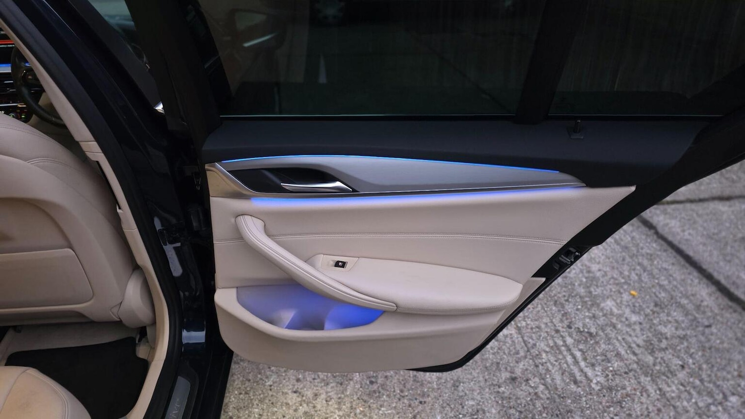 Used BMW 5 Series 2018 for sale - 77054791: Photo 48