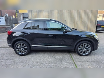 Used Volkswagen T-Roc 2018 for sale - 78659805: Photo