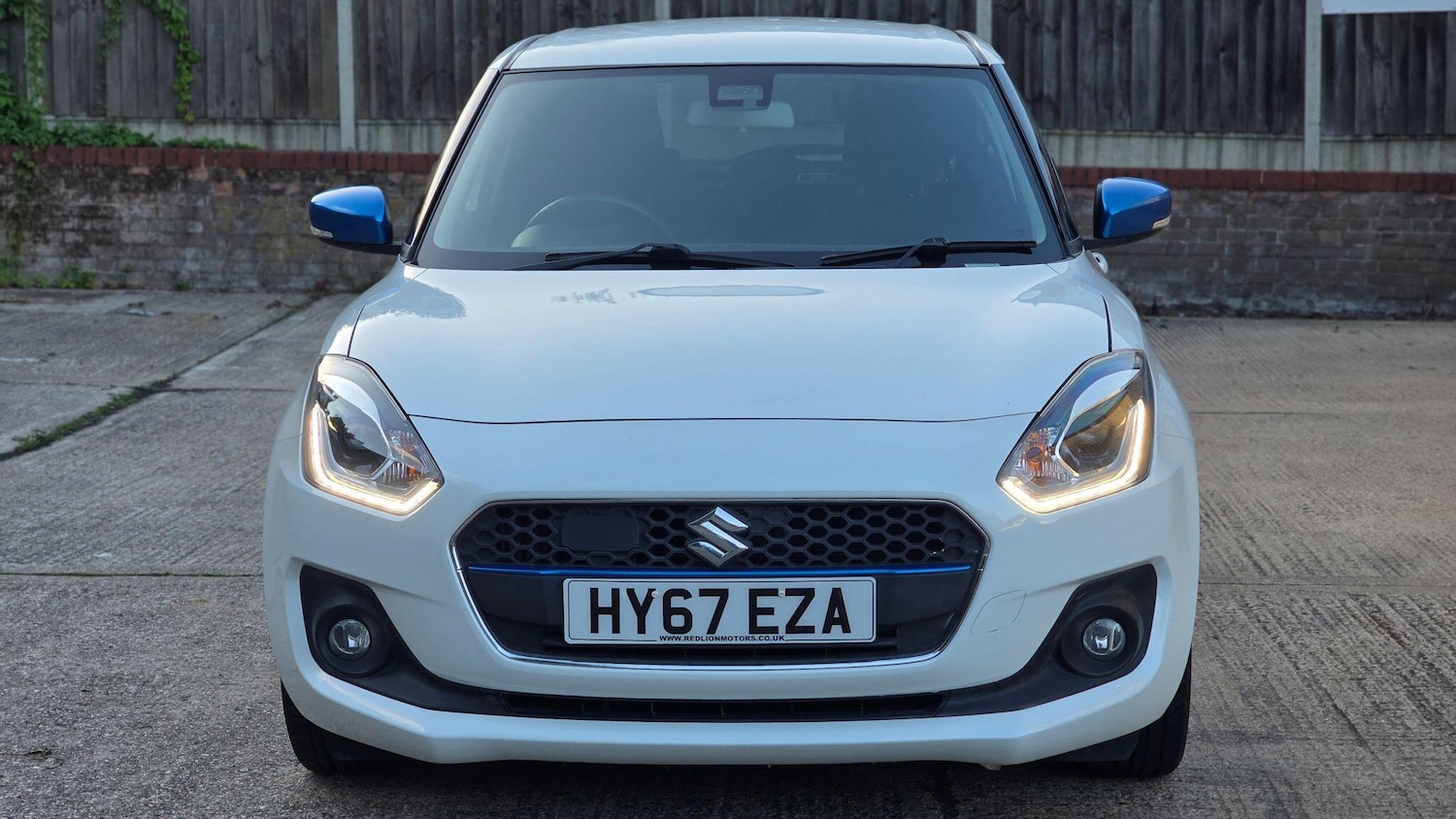 Used Suzuki Swift 2017 for sale - 75938298: Photo 3